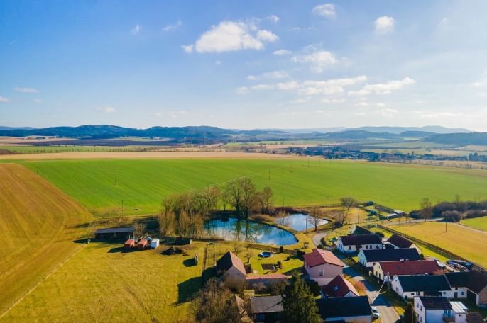 Pronájem, Byt 1+kk, Čermná