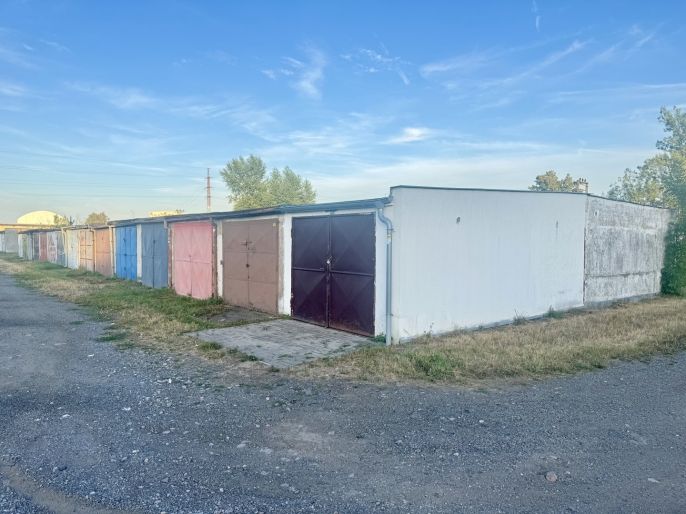 Prodej, Garáž, Pardubice