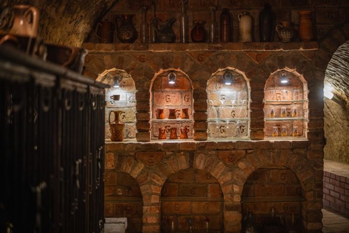 Prodej, Vinný sklep, Chvalovice