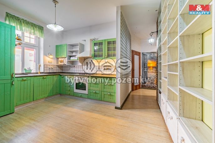 Prodej, Byt 3+1, Karlovy Vary
