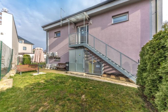 Pronájem, Kancelářský prostor, Mělník