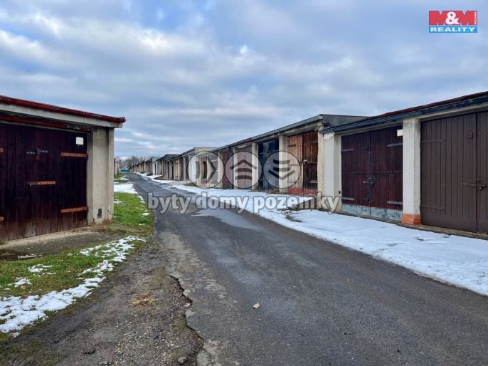 Prodej, Garáž, Most