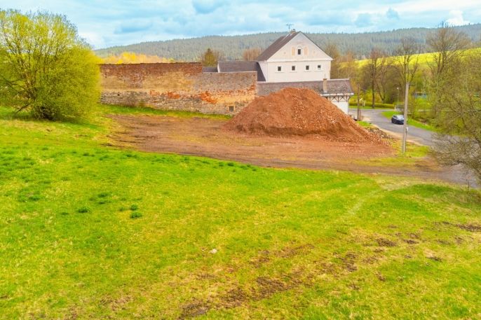 Prodej, Pozemek k bydlení, Prameny