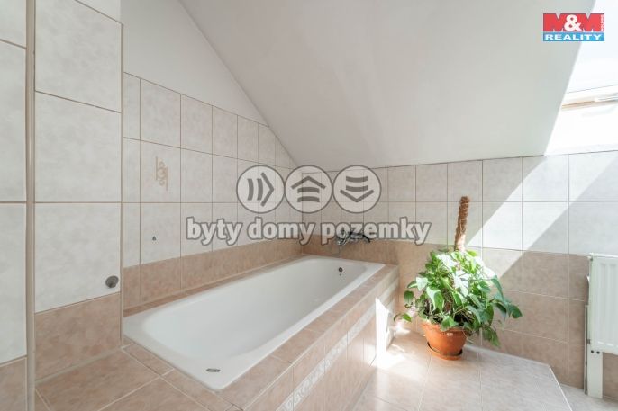 Prodej, Rodinný dům, Karlík