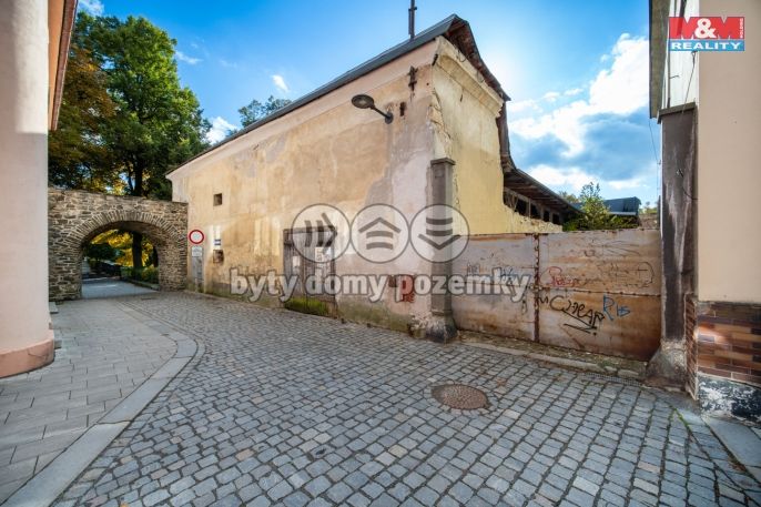 Prodej, Obchodní objekt, Polička