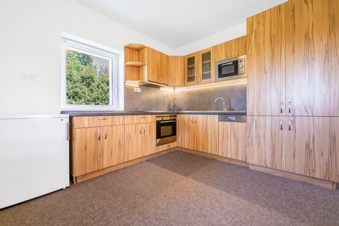 Prodej, Rodinný dům, Teplá