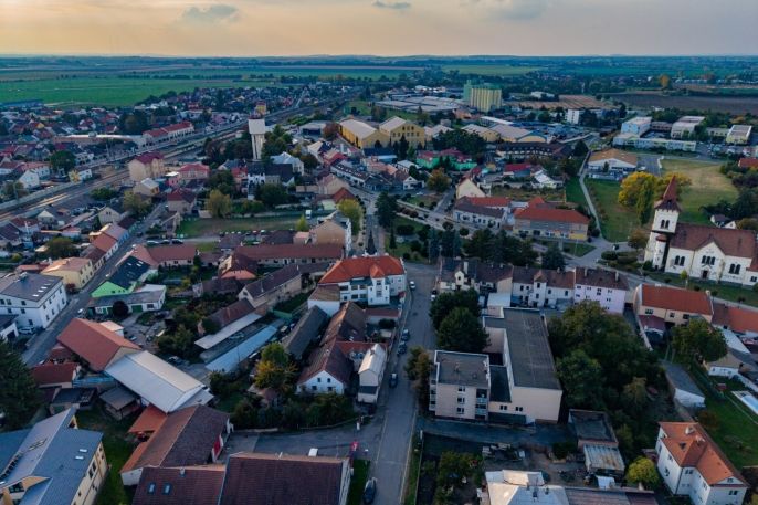Prodej, Nájemní dům, Pečky