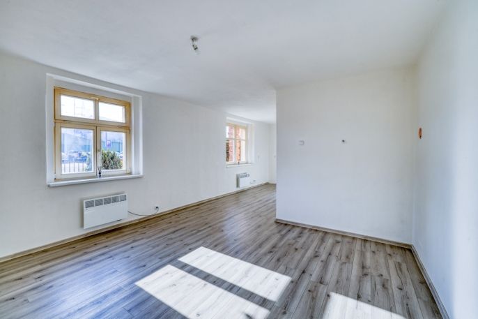 Prodej, Byt 1+kk, Karlovy Vary