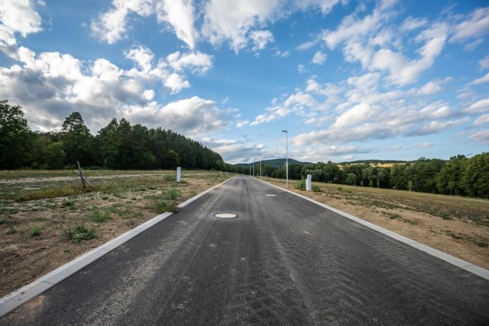 Prodej, Pozemek k bydlení, Újezd