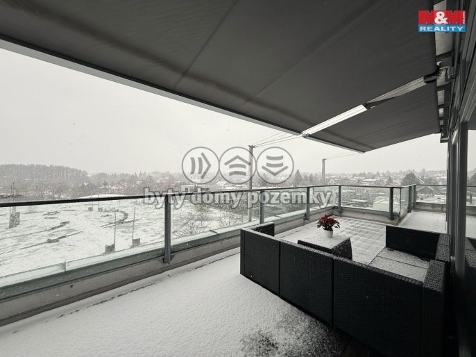 Pronájem, Byt 3+kk, Dolní Břežany