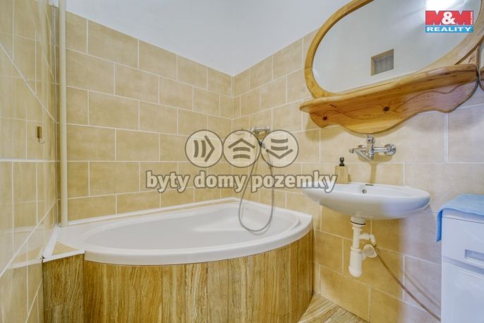 Prodej, Byt 3+1, Cheb