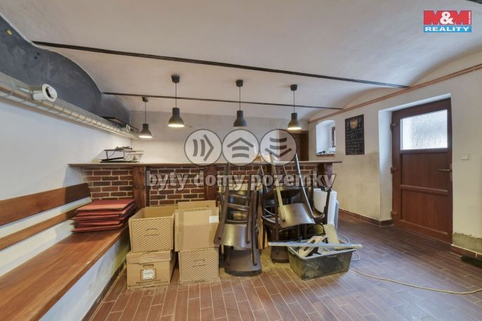 Prodej, Výrobní objekt, Stráž