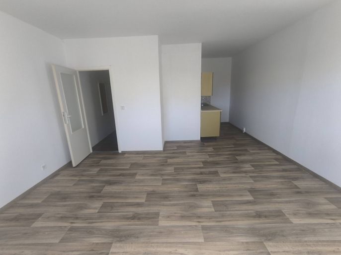 Pronájem, Byt 1+kk, Ústí nad Labem