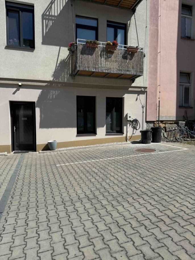 Pronájem, Garážové stání, Plzeň