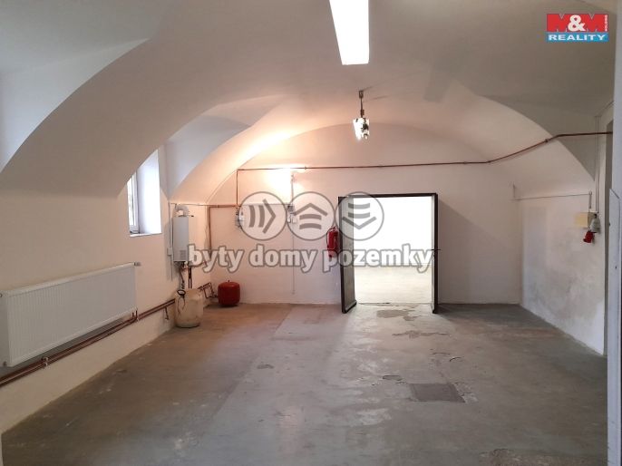 Pronájem, Sklad, Lešná