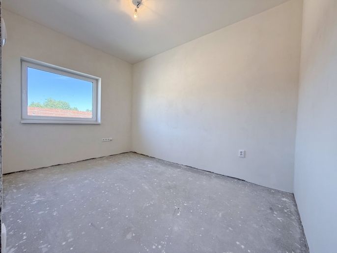 Prodej, Byt 4+kk, Obrataň