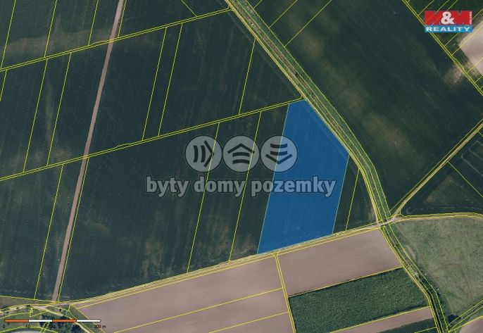 Prodej, Pole, Strachotín