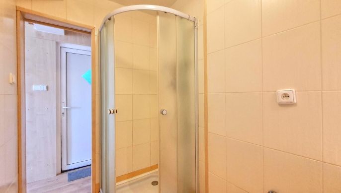 Pronájem, Byt 1+kk, Liberec