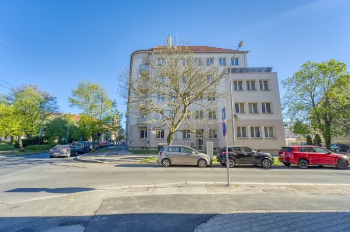 Prodej, Byt 1+1, Plzeň