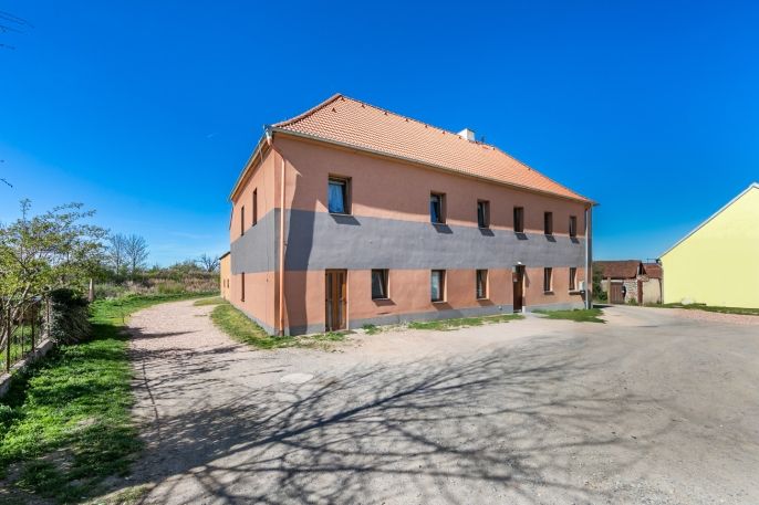 Pronájem, Byt 1+1, Chotěšov