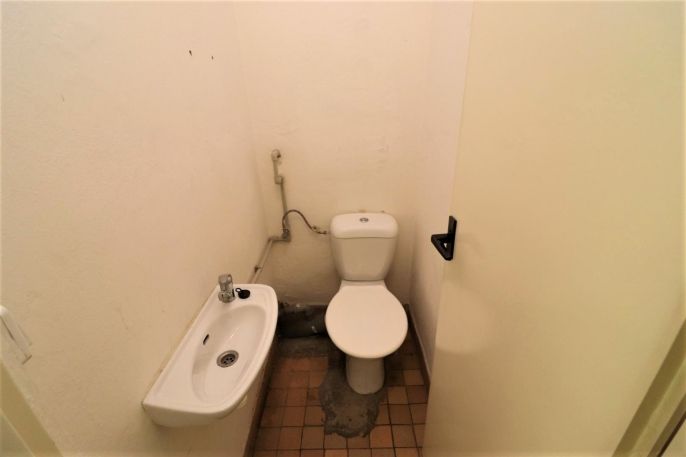 Pronájem, Obchod a služby, Praha