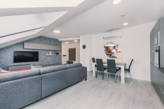 Pronájem, Byt 2+kk, Pardubice