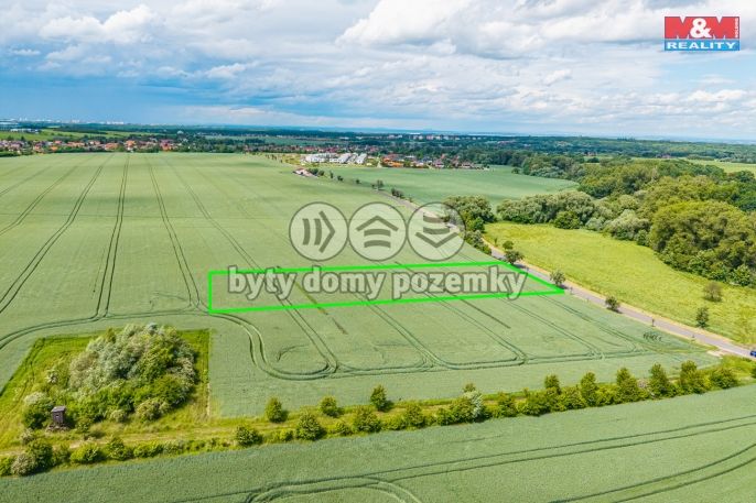 Prodej, Pole, Sluštice