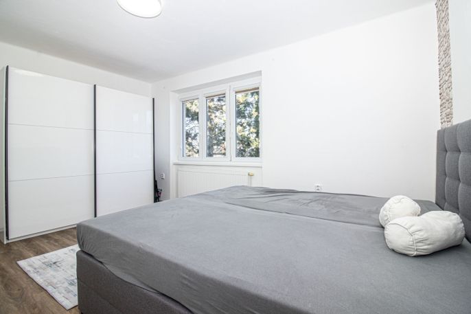 Prodej, Byt 3+kk, Bečváry