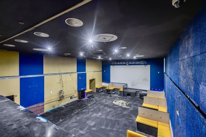 Pronájem, Obchod a služby, Jesenice