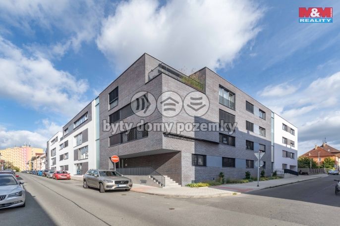 Pronájem, Byt 1+kk, Plzeň