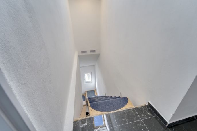 Prodej, Obchod a služby, Toužim
