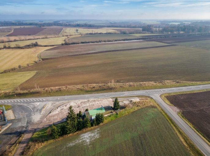 Prodej, Obchod a služby, Lochenice