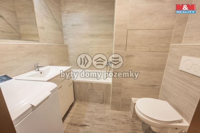 Prodej, Byt 1+kk, Praha