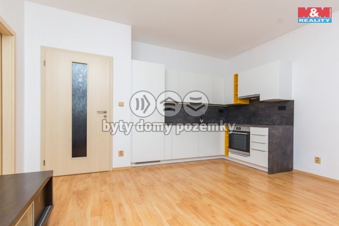 Pronájem, Byt 2+1, Pardubice