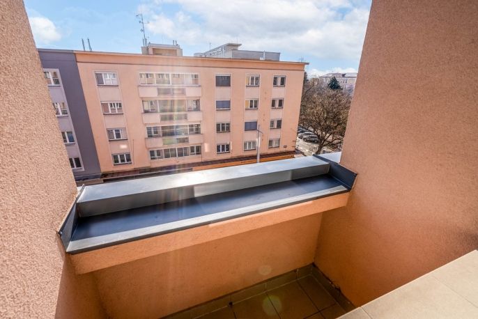 Prodej, Byt 1+1, Hradec Králové