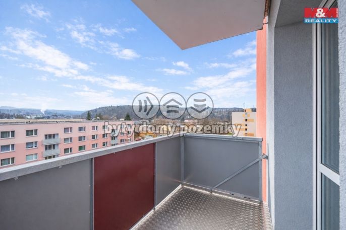 Prodej, Byt 2+1, Hostinné