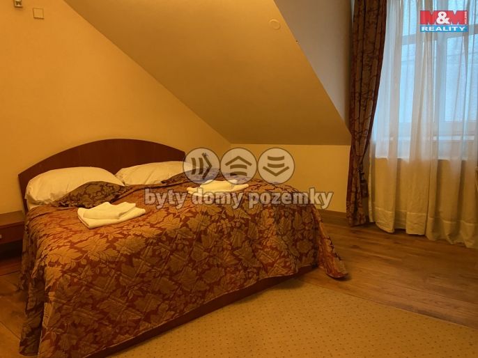 Pronájem, Byt 4+kk, Plzeň