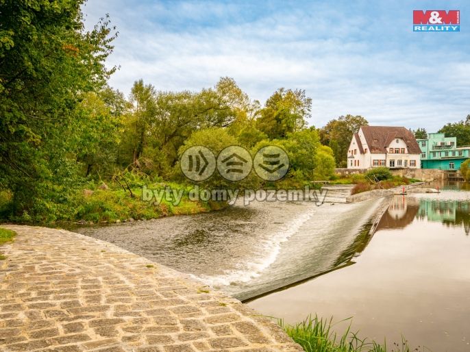 Prodej, Ostatní, Lštění