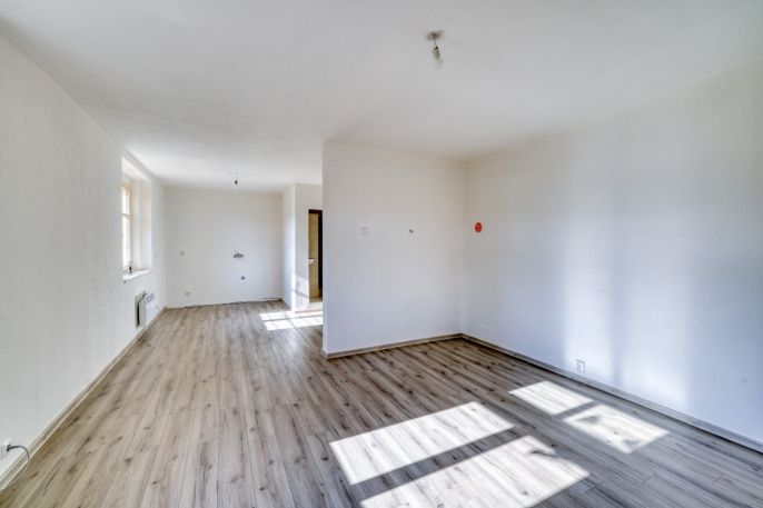 Prodej, Byt 1+kk, Karlovy Vary