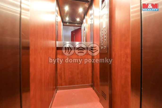 Prodej, Byt 1+kk, Aš