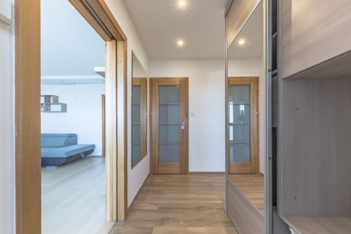 Pronájem, Byt 3+1, Lomnice nad Popelkou