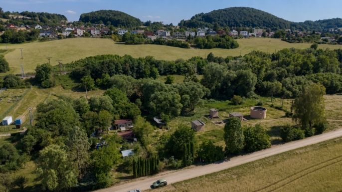 Prodej, Zahrada, Hranice