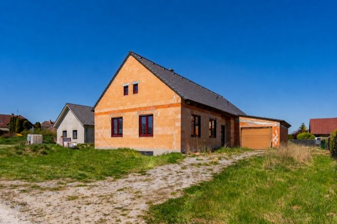 Prodej, Rodinný dům, Domanín