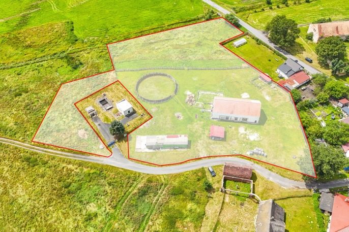 Prodej, Zemědělský objekt, Křižovatka