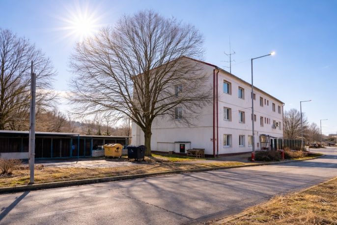 Pronájem, Byt 1+1, Kryry