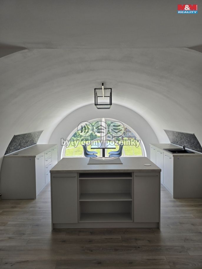 Pronájem, Rodinný dům, Trutnov