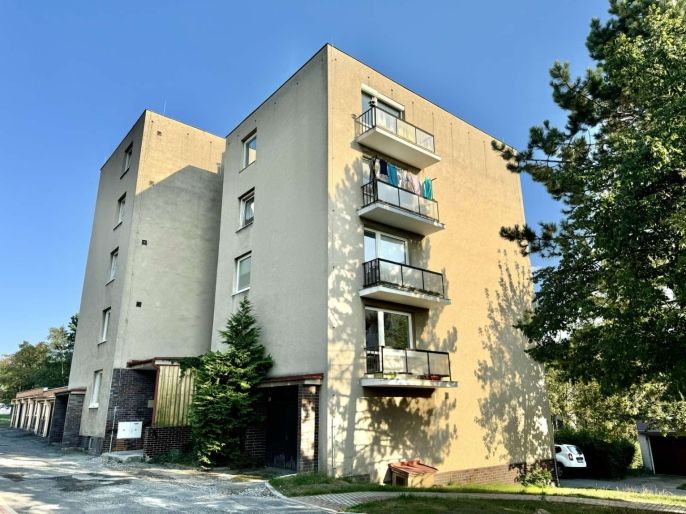 Pronájem, Byt 3+kk, Slaný