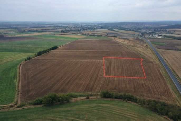 Prodej, Pole, Tuklaty