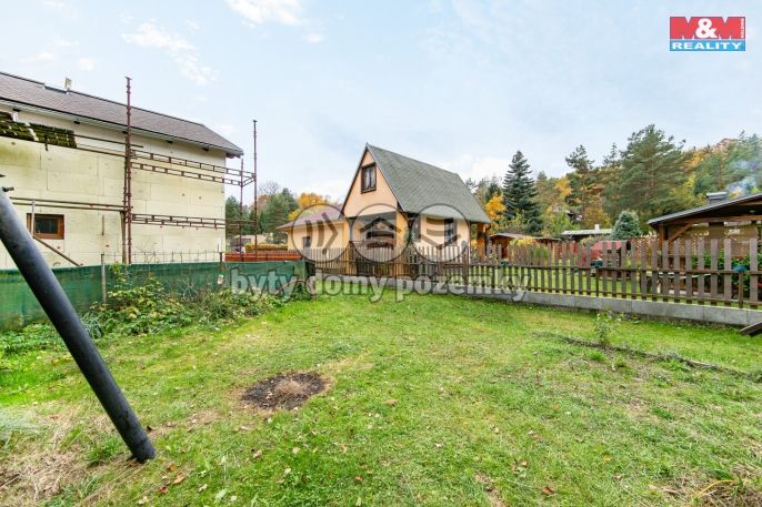 Prodej, Chata, Čím