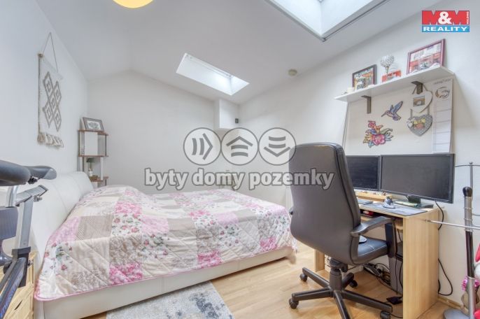 Prodej, Byt 3+kk, Šestajovice